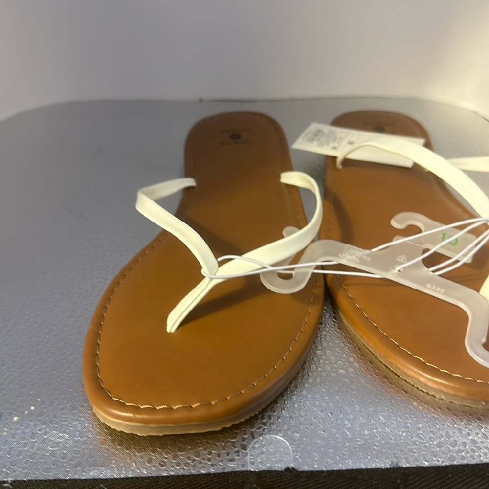 New with tags, shade and shore sandals. Size 10 white slip on.​